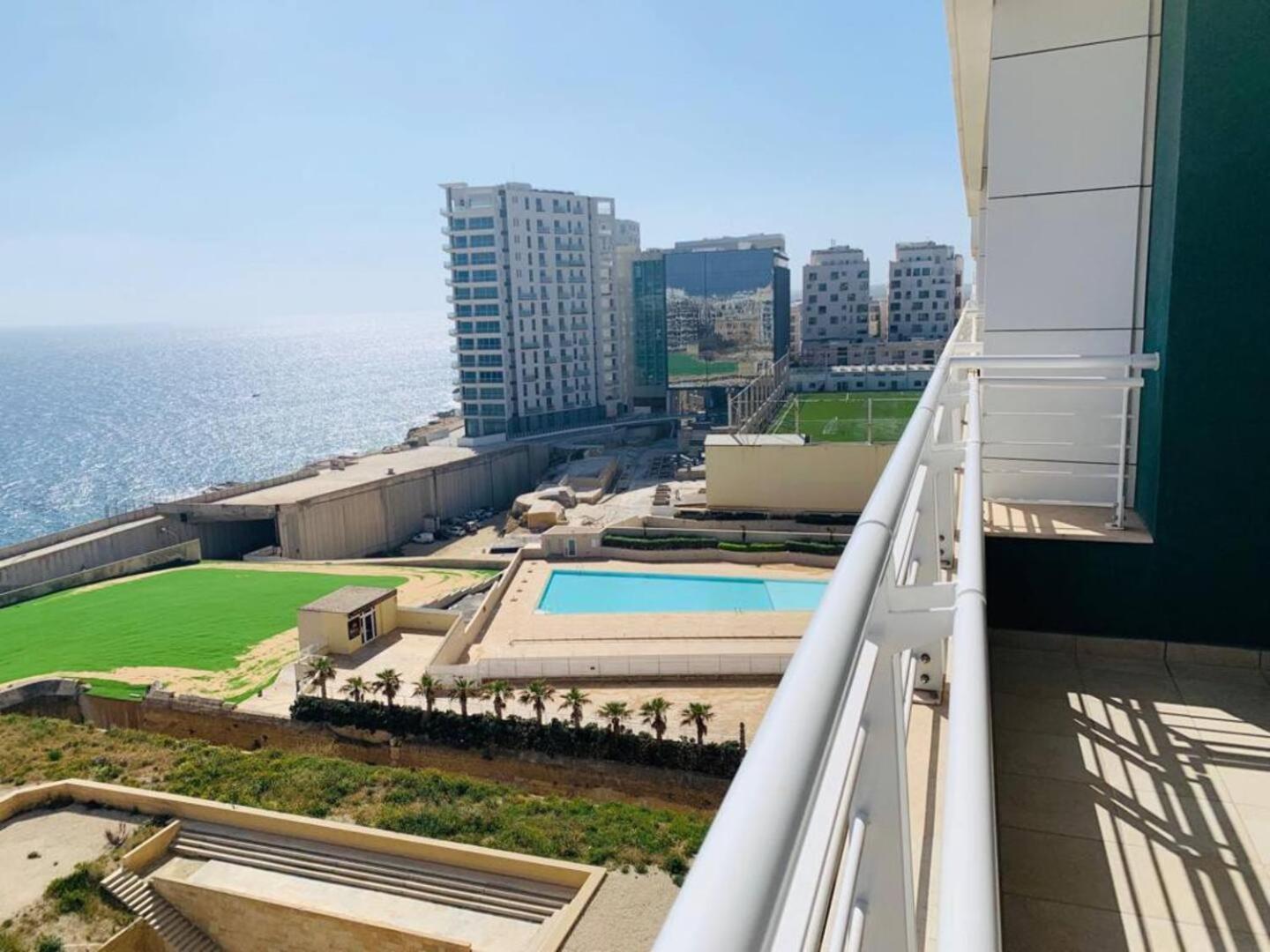 Fort Cambridge Apartments By Homely Sliema Exterior photo